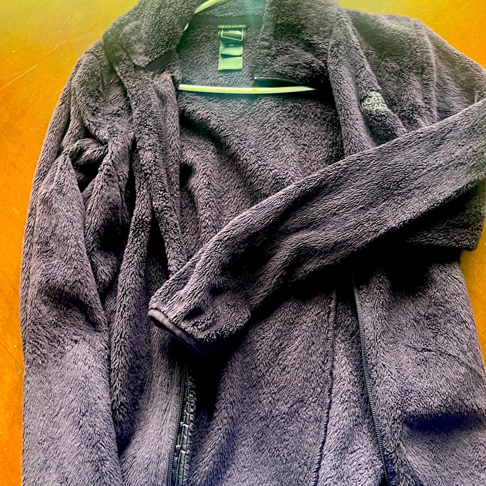 North face jacket, size small, no hood, plum color